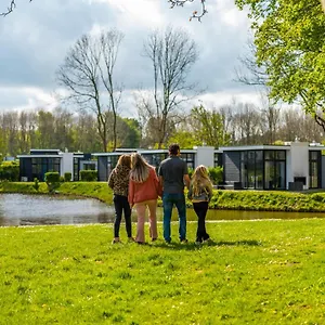 https://droompark-spaarnwoude.utrechthotels.net