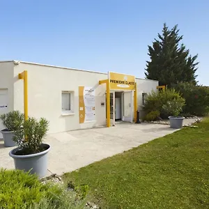 https://premiere-classe-avignon-courtine-gare.fr-provencehotel.com